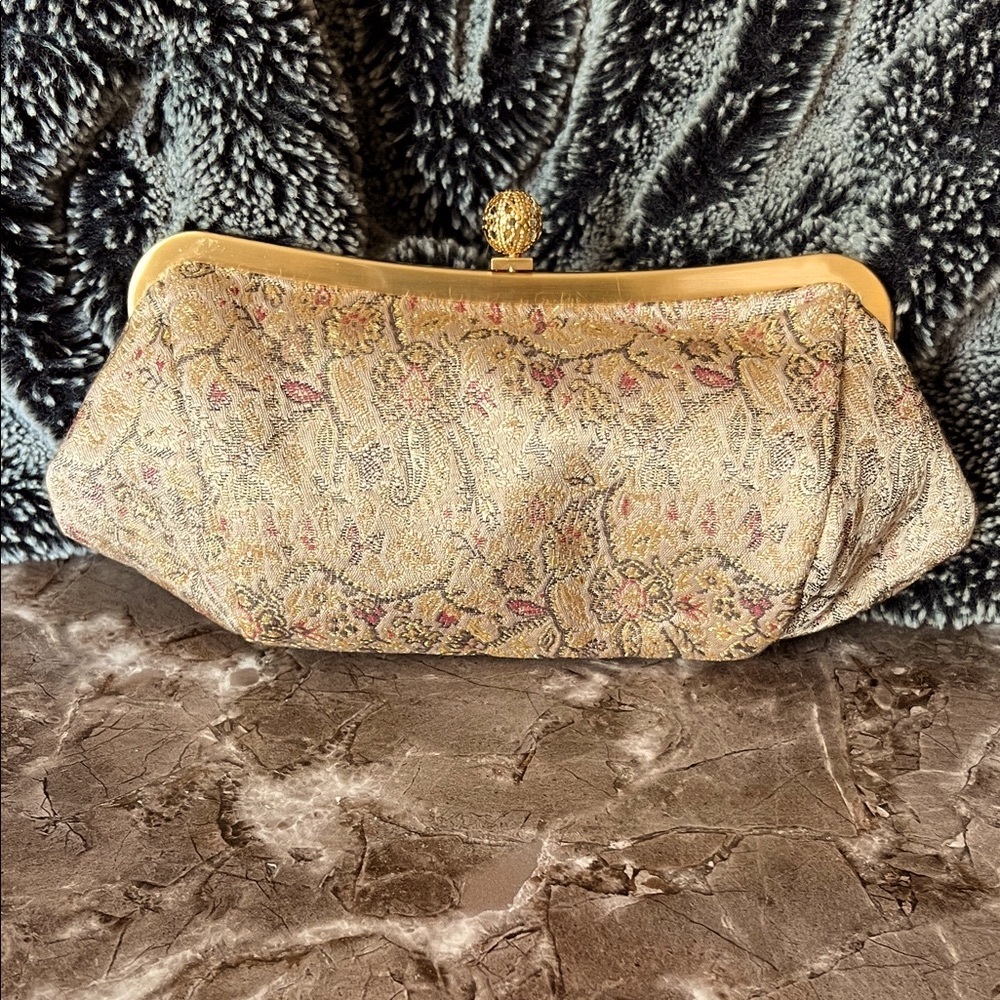 SALE!!! Vintage-Inspired Gold Floral Formal Clutch with Optional Chain Strap